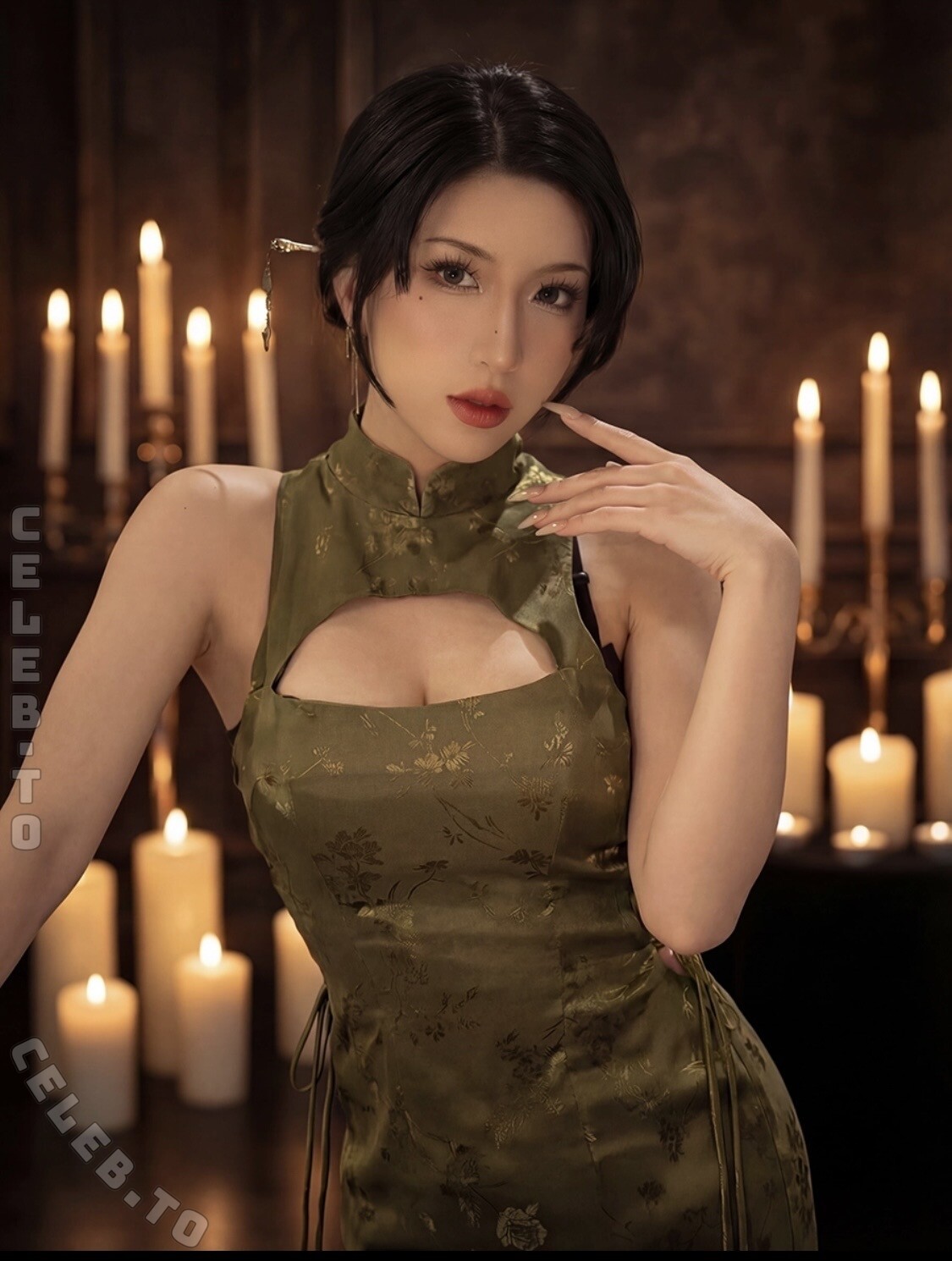 Vanni Vanique nude photo 1