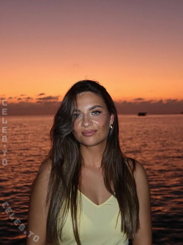 Vanutschii - Instagram Influencer nude photo 11
