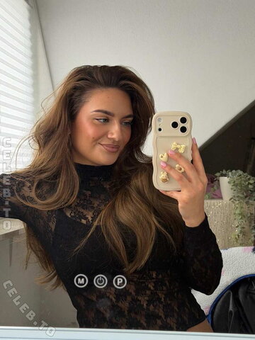 Vanutschii - Instagram Influencer nude photo 4