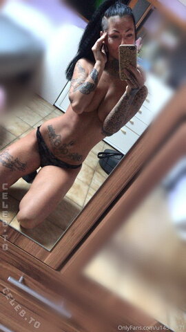 Vanyvanity nude photo 8