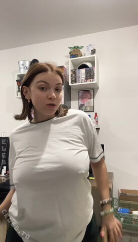 v.d.s.olivia nude photo 6
