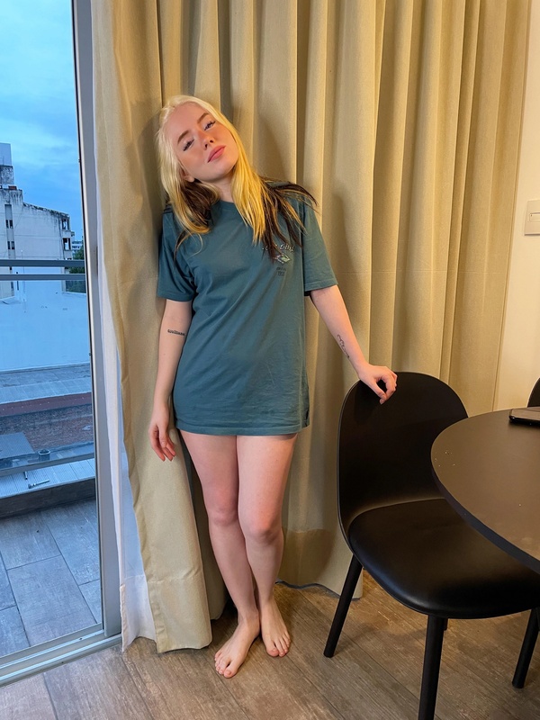 velvetvalen nude photo 1