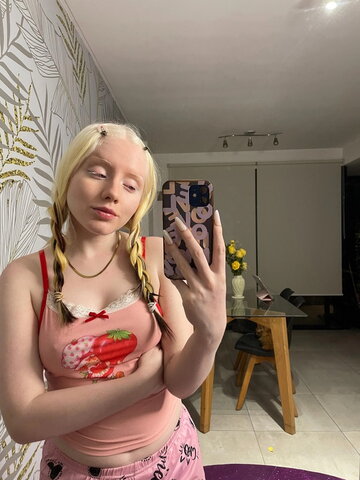 velvetvalen nude photo 1