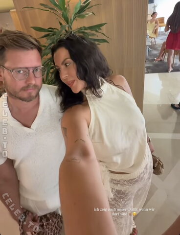 Vendewaa nude photo 1