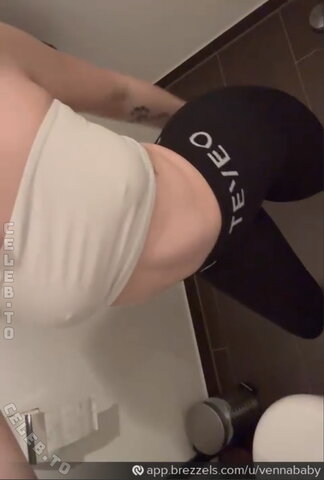 VennaBaby nude photo 11