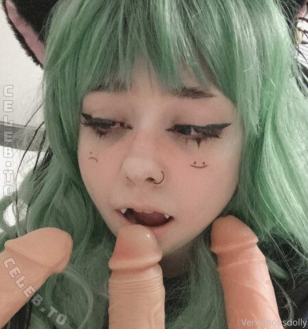 Venomous_dolly nude photo 7