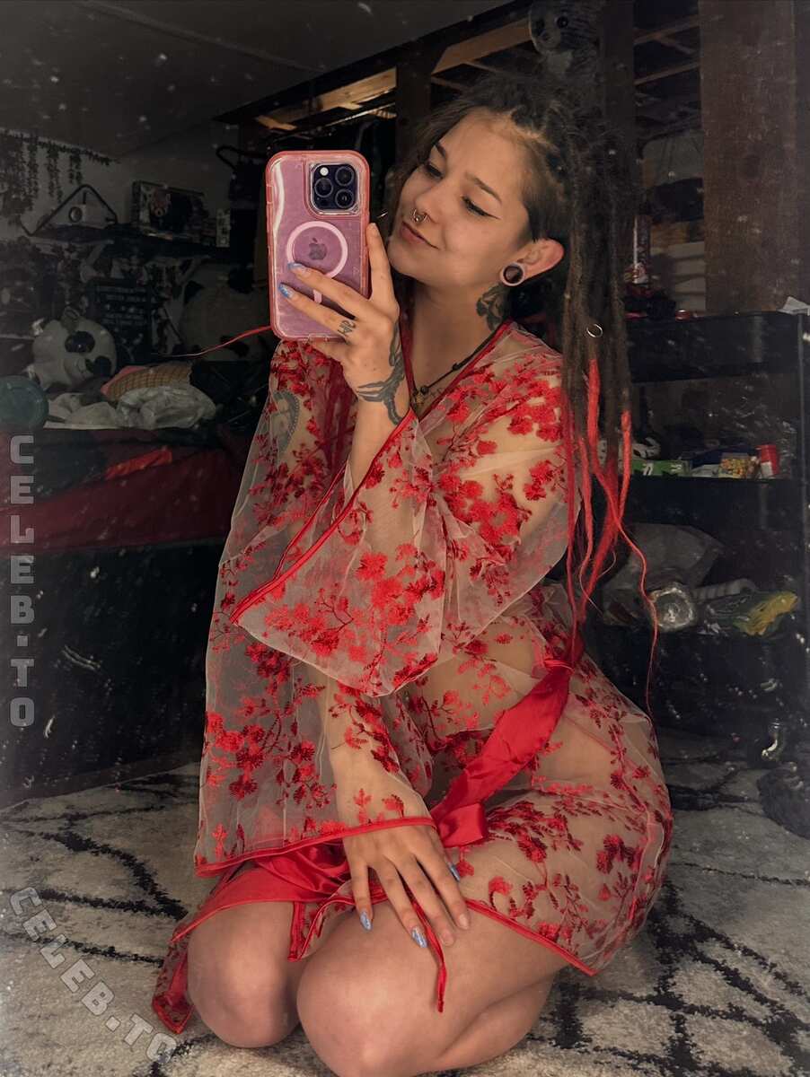 Venuskittyxo nude photo 19