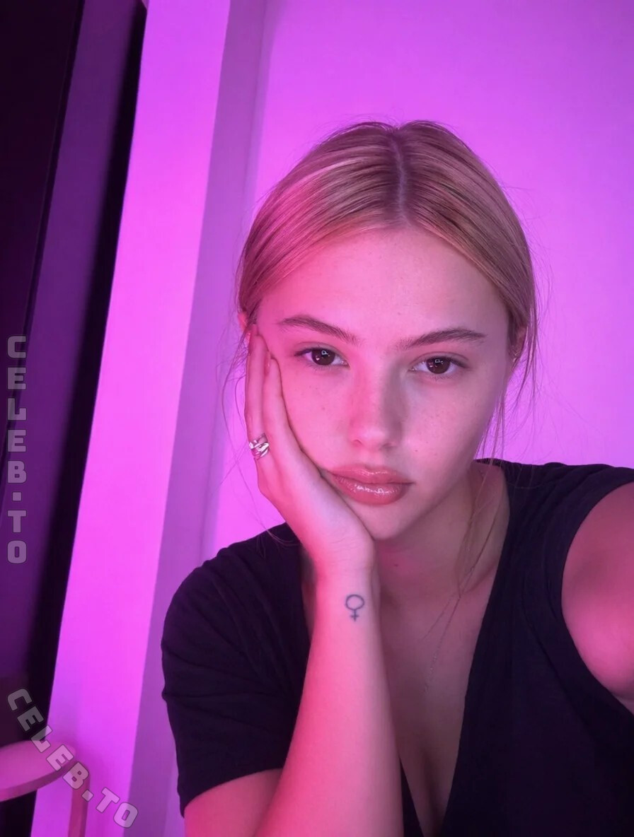 VerdieVillanveva nude photo 1