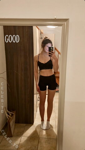 Vero de Janeiro nude photo 3