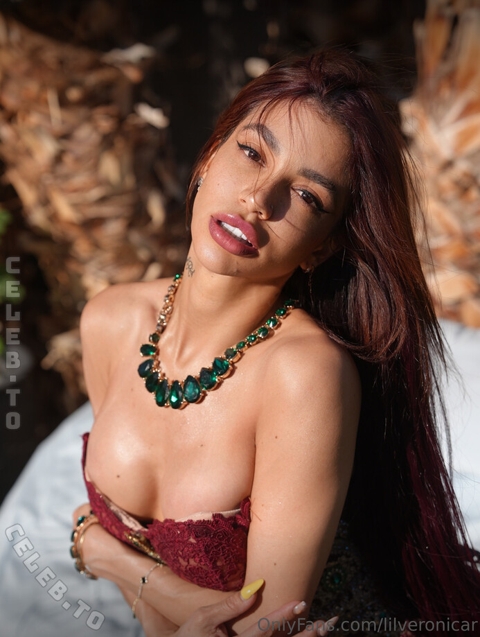 Veronica Rodriguez nude photo 6