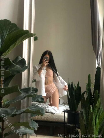 Veronika Mescudi nude photo 491