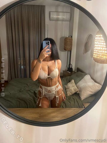 Veronika Mescudi nude photo 502