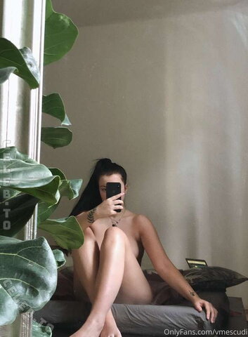 Veronika Mescudi nude photo 139