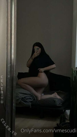 Veronika Mescudi nude photo 49