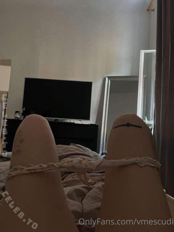 Veronika Mescudi nude photo 1