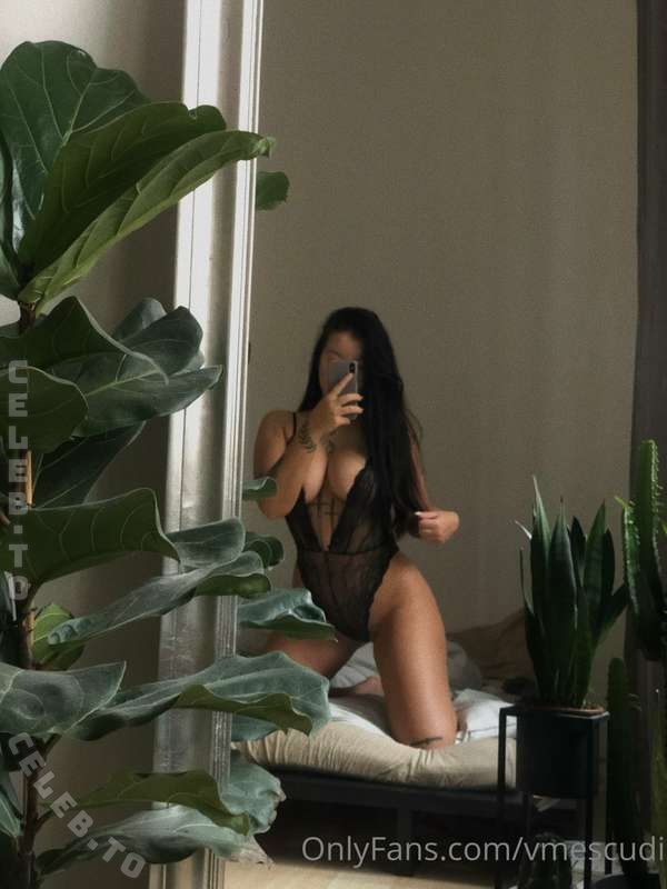 Veronika Mescudi nude photo 5