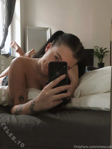 Veronika Mescudi photo 6