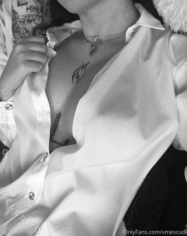 Veronika Mescudi photo 5
