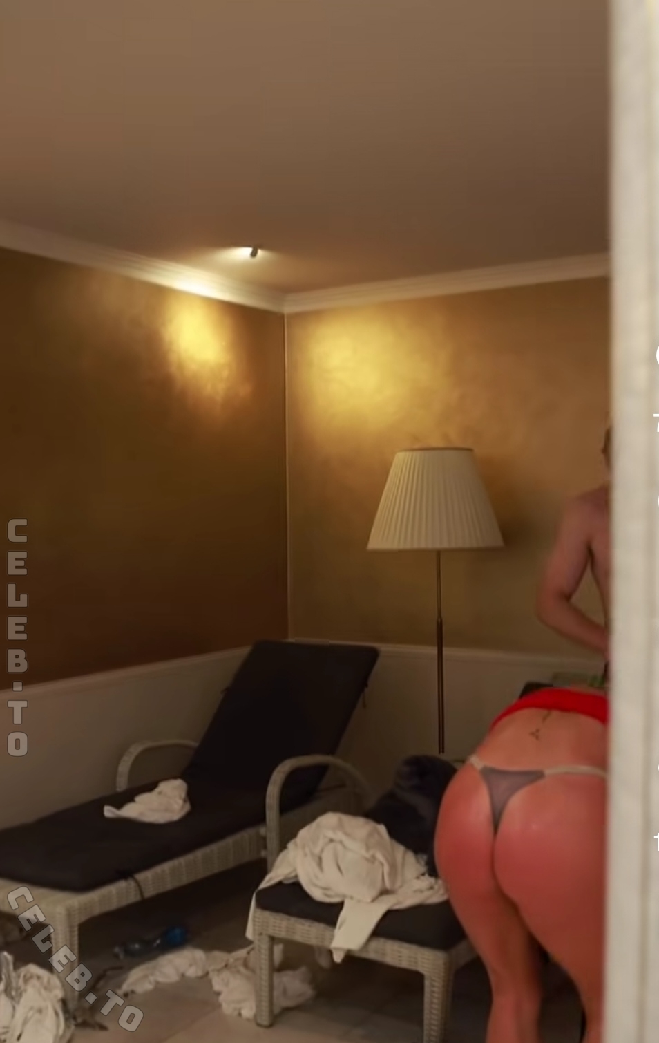 Veronika Smolkova nude photo 5