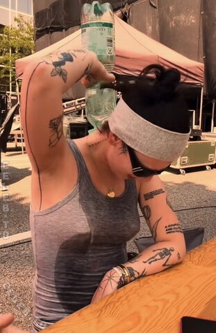VICKY / wasmachtvicky nude photo 3