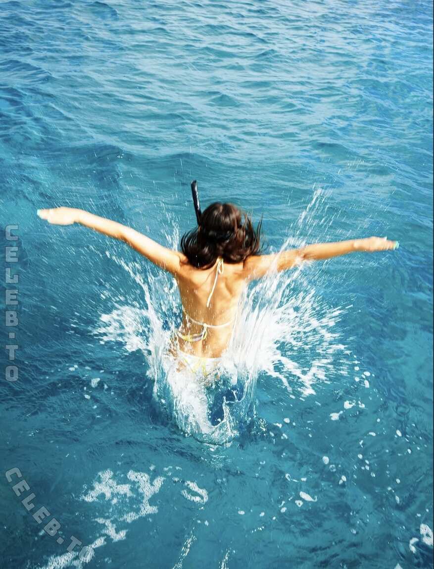 Victoria Justice nude photo 4
