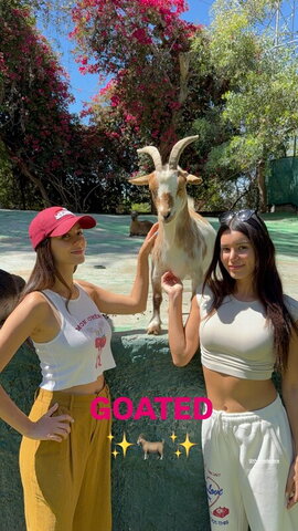 Victoria Justice nude photo 80