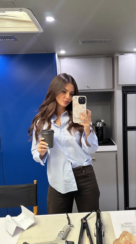 Victoria Justice nude photo 1