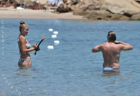 Victoria Swarovski nude photo 12