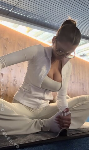 victorija.ic nude photo 30