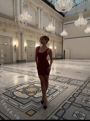 Videozeugs nude photo 29