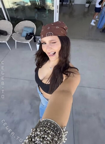 Videozeugs nude photo 57