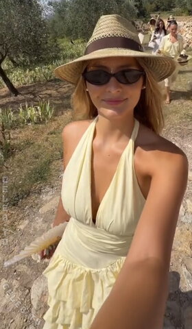 Videozeugs nude photo 13