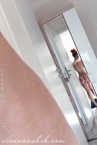 Vienna Love nude photo 885