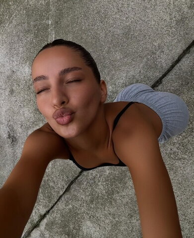 Viktoria Vragchinskaya nude photo 11