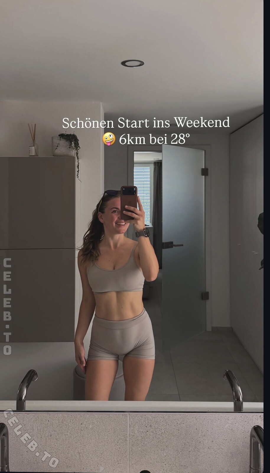 viktoria.klr nude photo 1