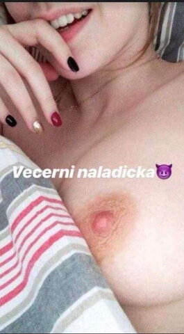 Viktorie Hlaváčková nude photo 21