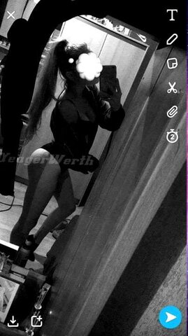 Viktorie Hlaváčková nude photo 17