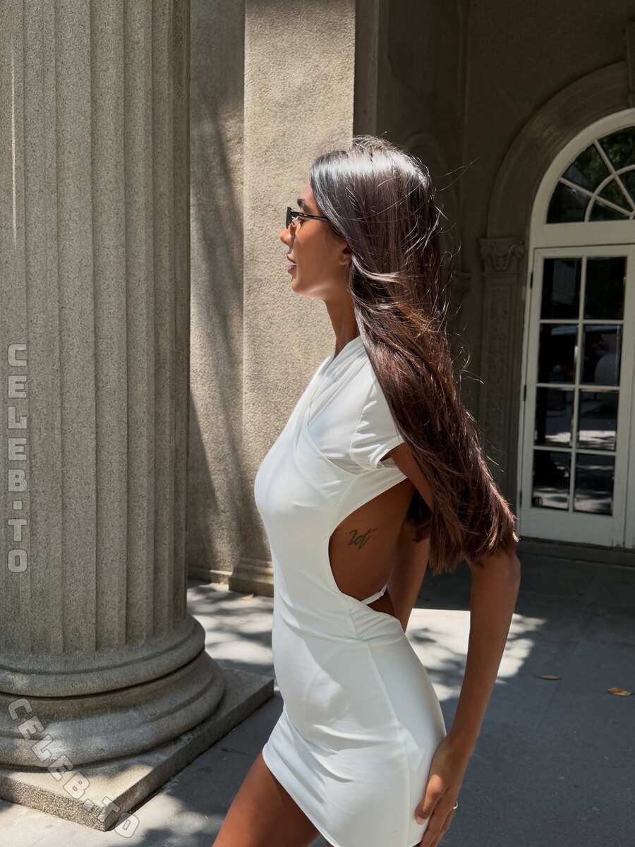 Viktoriia Pandei nude photo 2