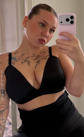 Viky kid Sexy (1 photo)