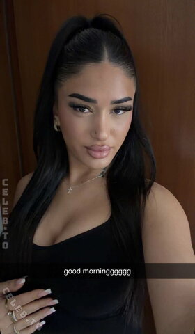Vinoschh nude photo 8