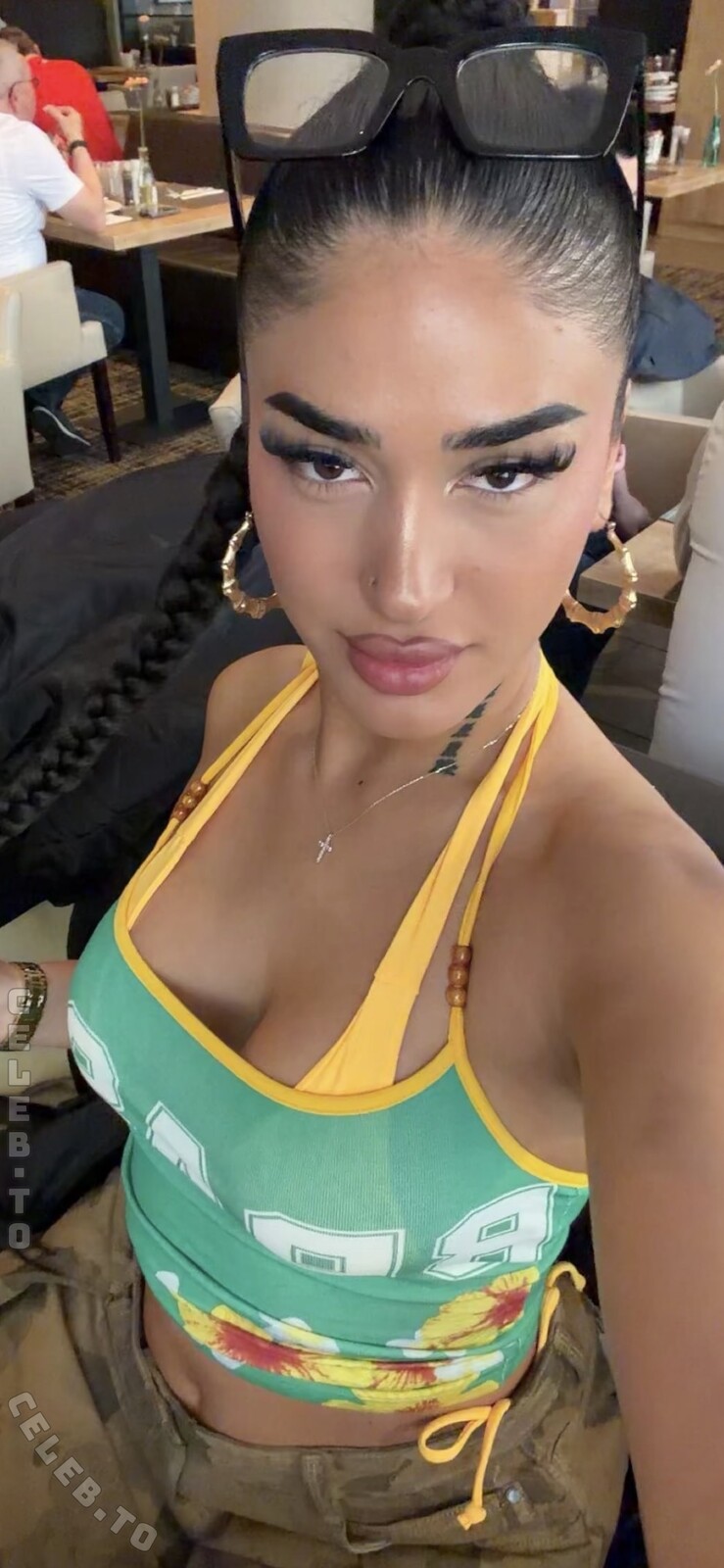 Vinoschh nude photo 2