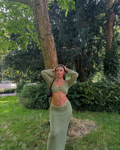 Vinoschh nude photo 7