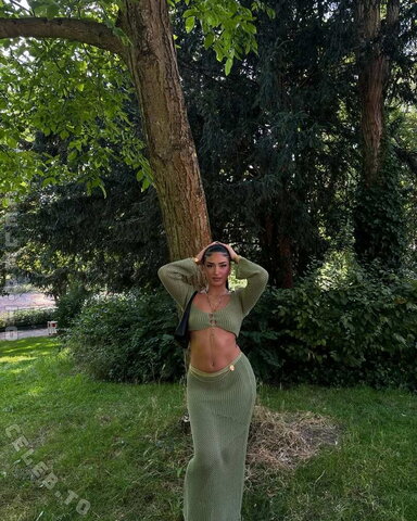 Vinoschh nude photo 6