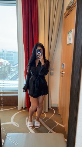 Vinoschh nude photo 35