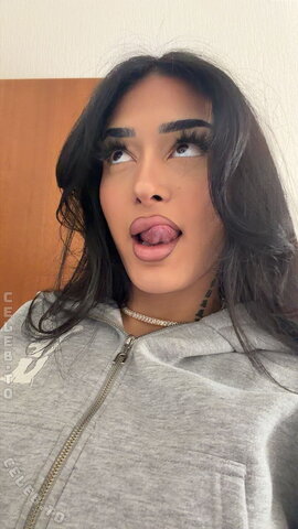 Vinoschh nude photo 27