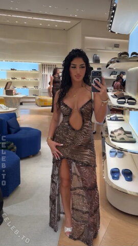 Vinoschh nude photo 2