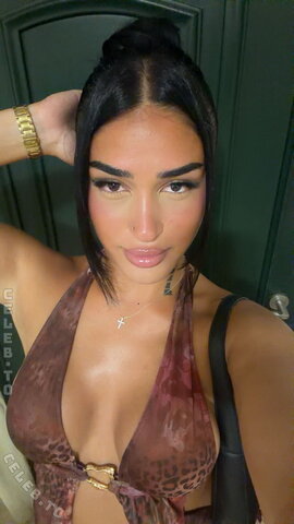 Vinoschh nude photo 16