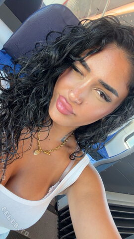 Vinoschh nude photo 6
