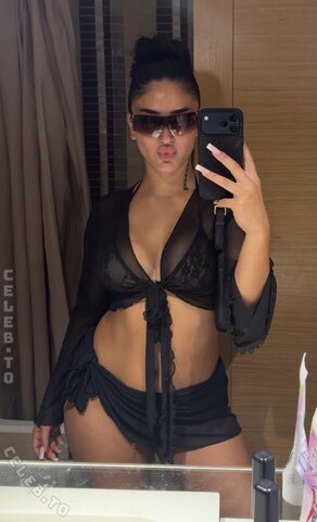 Vinoschh Sexy (2 photos)