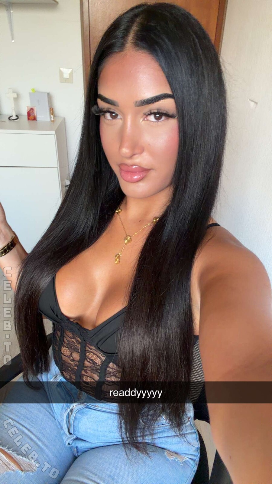 Vinoschh nude photo 5